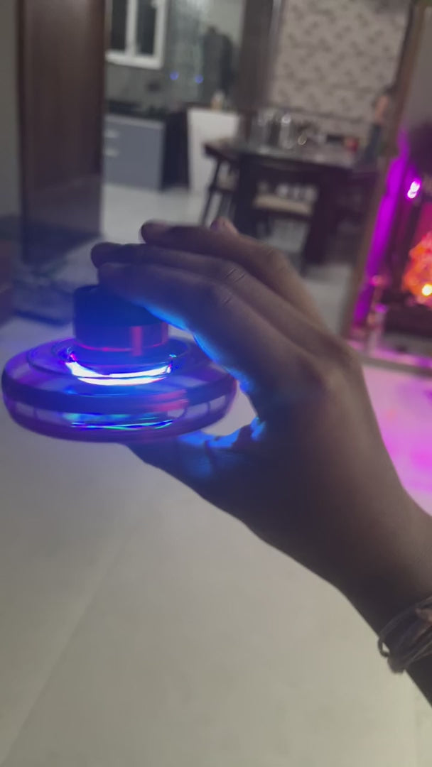 FlyLoop™ – Smart Flying Spinner | Curved Boomerang Flight, Hand Motion Control | Focus & Active Play
